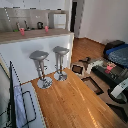 Апартаменты Adrianna Kvart Подгорица